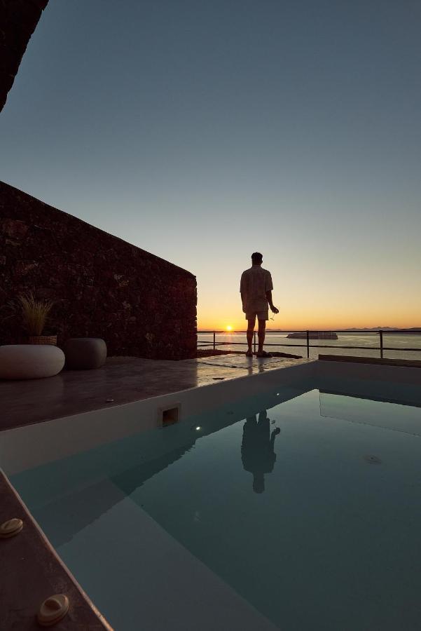 Coco-Mat Hotel Santorini Akrotírion エクステリア 写真