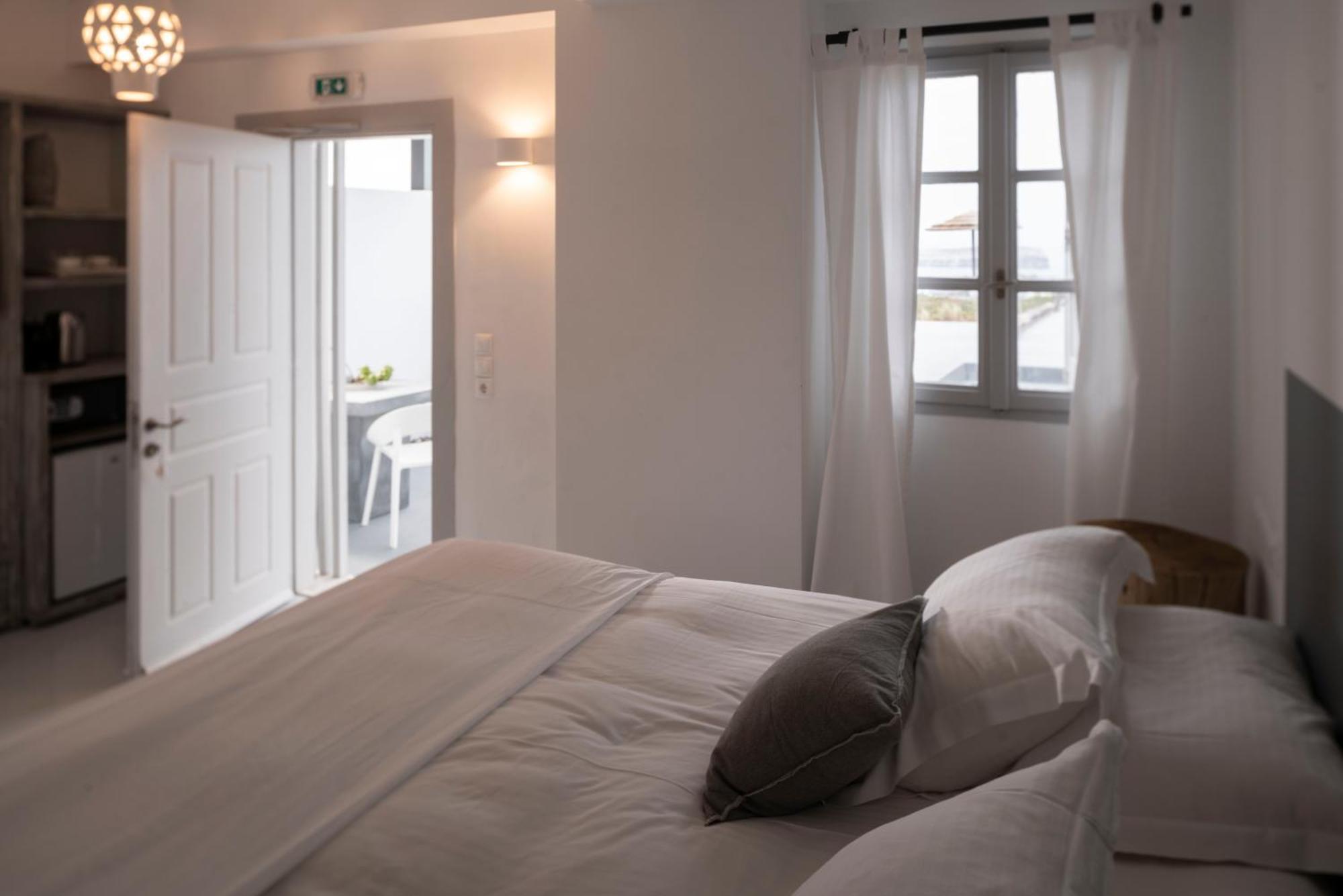 Coco-Mat Hotel Santorini Akrotírion エクステリア 写真
